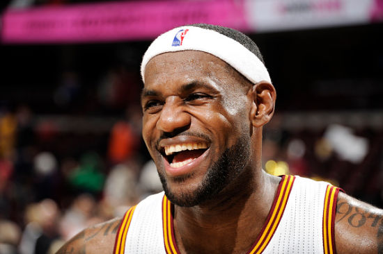 保罗被裁掉后，19年资深快船球迷愤怒脱粉，格里芬点赞（保罗遭裁引爆不满：追随快船19年的老粉怒脱粉，格里芬点赞）