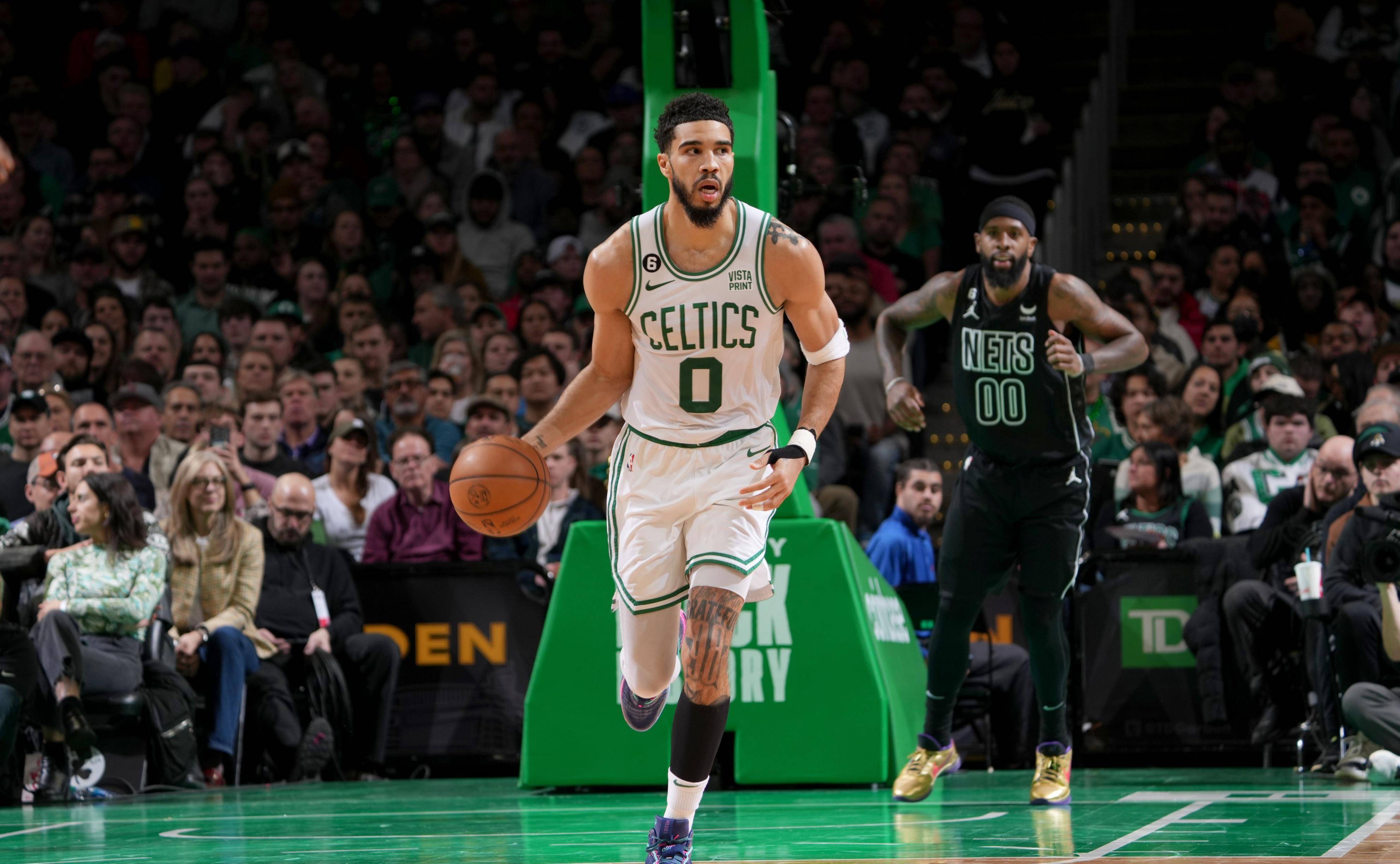 记录报：C罗并不会被追加禁赛，可以正常参加世界杯小组赛（记录报：C罗不会遭追加停赛，世界杯小组赛可正常出场）