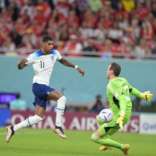 莱万：我愿意和普罗别日和好，当初他可能受到了一些人的影响（莱万愿与普罗别日和解：当时他可能受到他人影响）