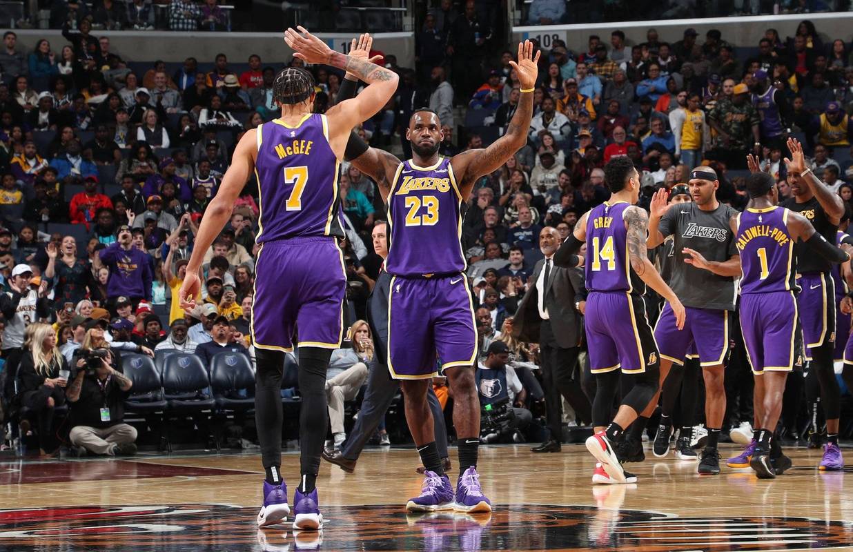 湖北U20男足夺得全运会金牌，湖北省体育代表团送上贺电（湖北U20男足摘得全运会金牌，省体育代表团致电祝贺）