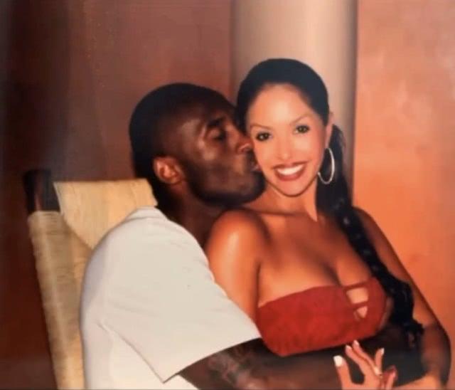 半场战报：塞尔塔2-3巴萨，莱万梅开二度，亚马尔破门（半场速递：巴萨3-2领先塞尔塔，莱万梅开二度，亚马尔建功）