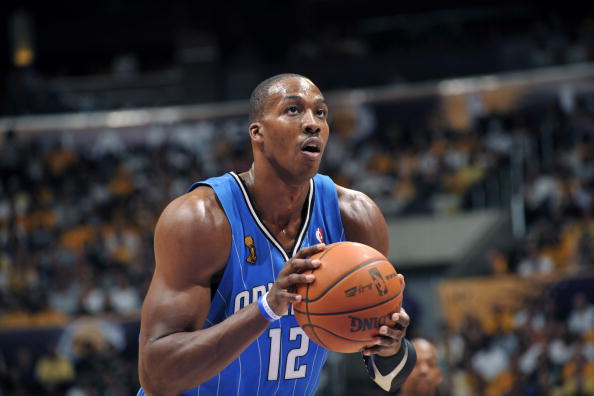 梅开二度助国米终结连败，劳塔罗当选与比萨一役全场最佳（独中两元助国米止住连败，劳塔罗当选对阵比萨全场最佳）