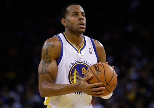 吉格斯：巴萨在2000年曾试图签下我，弗格森爵士让他们滚蛋（吉格斯：2000年巴萨试图引进我，弗格森当场回绝）