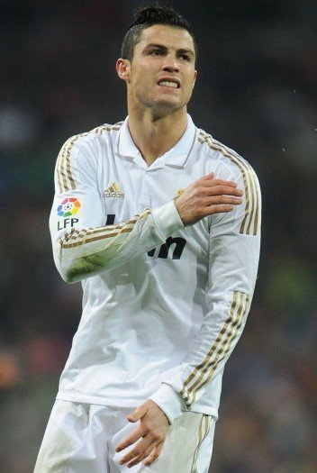 博尼：踢欧冠是我的梦想；今天我们付出了全部，被绝杀很痛苦（博尼：欧冠是我的夙愿；我们拼尽全力仍遭绝杀，令人痛心）